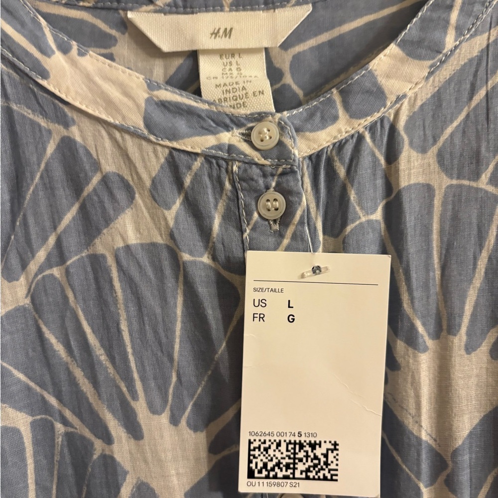 H&M Blue and White Floral-Pattern Maxi Dress - Picture 2 of 2